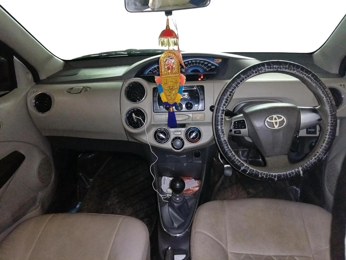 2014 Toyota Etios VX-D, Diesel, Manual, 2,46,241 km, interior