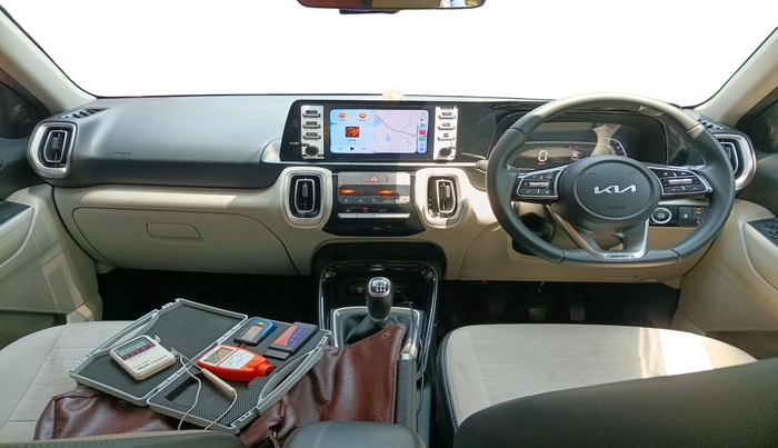 2024 KIA SONET HTX 1.5 DIESEL MT, Diesel, Manual, 23,111 km, interior