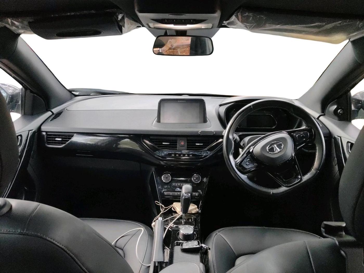 2022 Tata NEXON XZA PLUS (HS) PETROL DARK EDITION, Petrol, Automatic, 38,518 km, interior