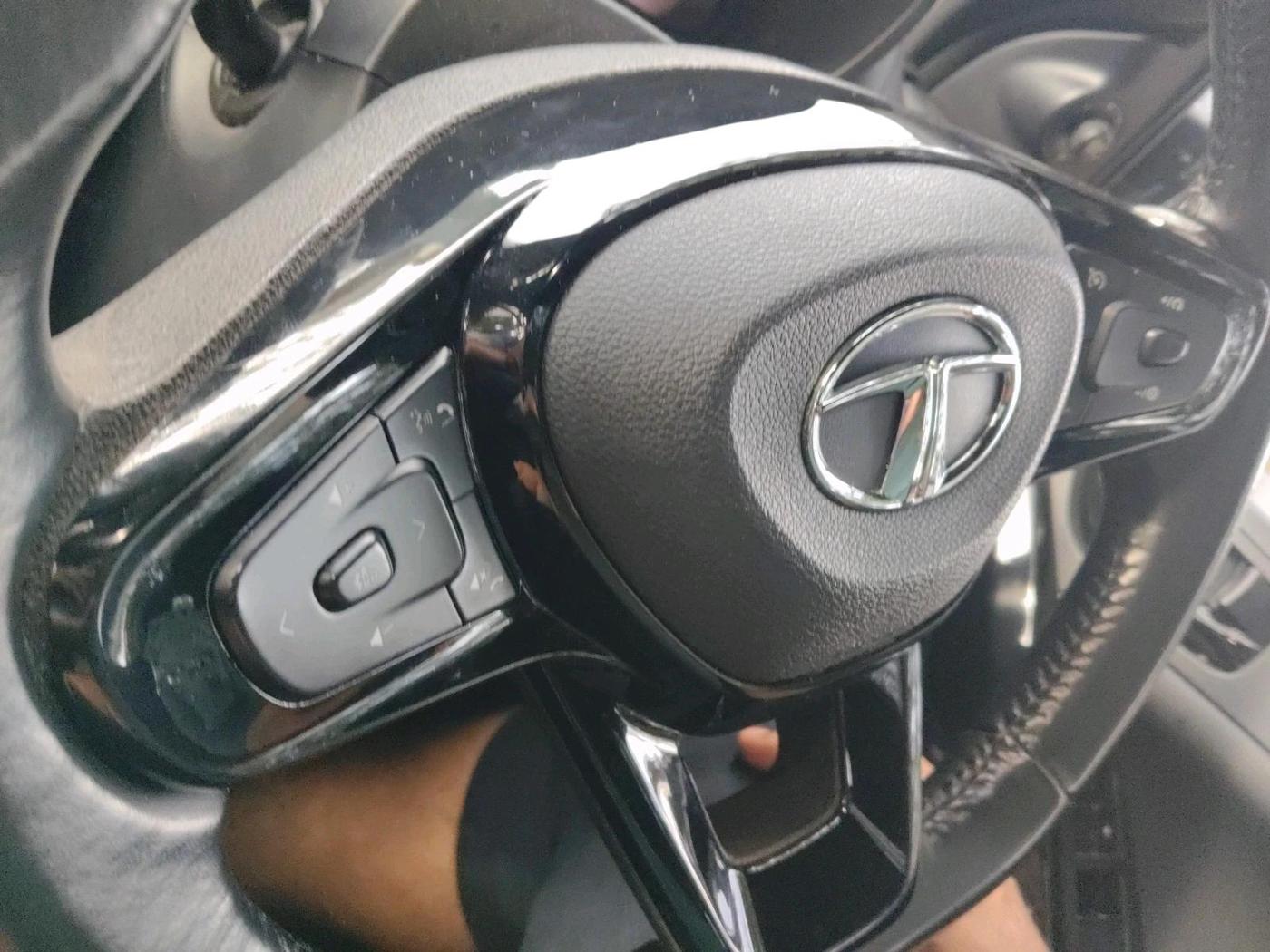 2022 Tata NEXON XZA PLUS (HS) PETROL DARK EDITION, Petrol, Automatic, 38,518 km, interior