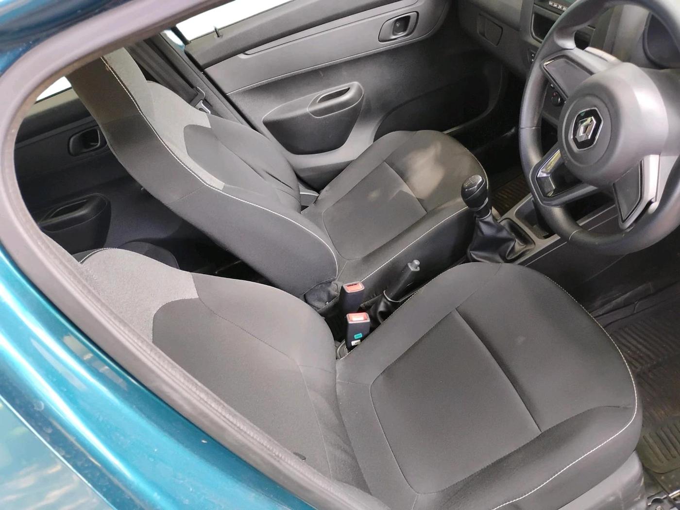 2021 Renault Kwid RXL, Petrol, Manual, 9,361 km, interior