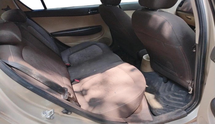 2010 Hyundai i20 ASTA 1.2, Petrol, Manual, 1,11,981 km, interior