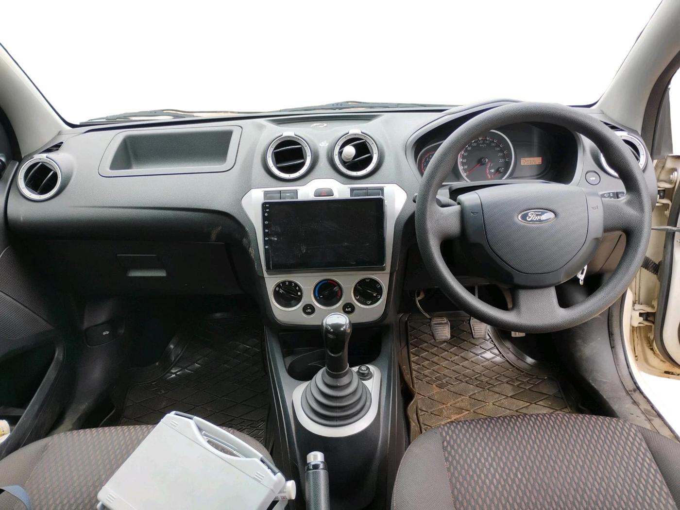 2011 Ford Figo EXI 1.4 DIESEL, Diesel, Manual, 1,20,326 km, interior
