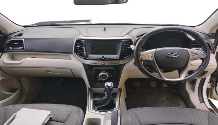 2020 Mahindra XUV300 W8 1.5 DIESEL, Diesel, Manual, 92,393 km, interior