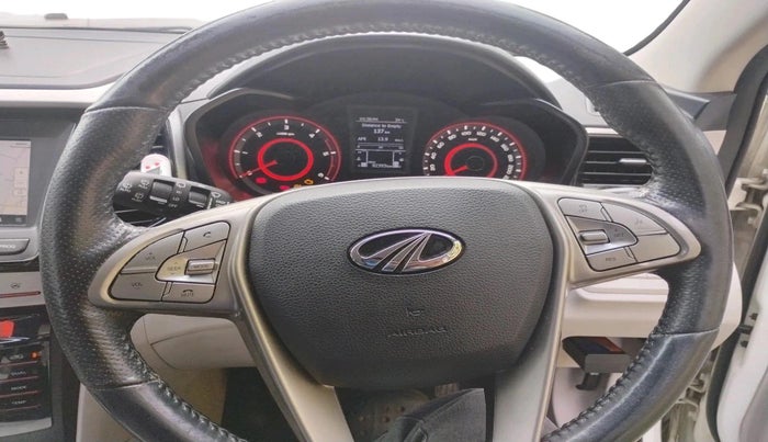 2020 Mahindra XUV300 W8 1.5 DIESEL, Diesel, Manual, 92,393 km, interior