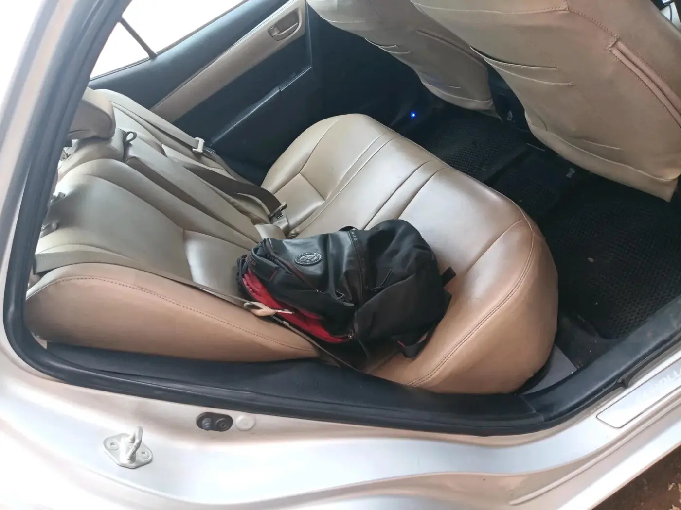 2014 Toyota Corolla Altis JS DIESEL, Diesel, Manual, 1,99,576 km, interior
