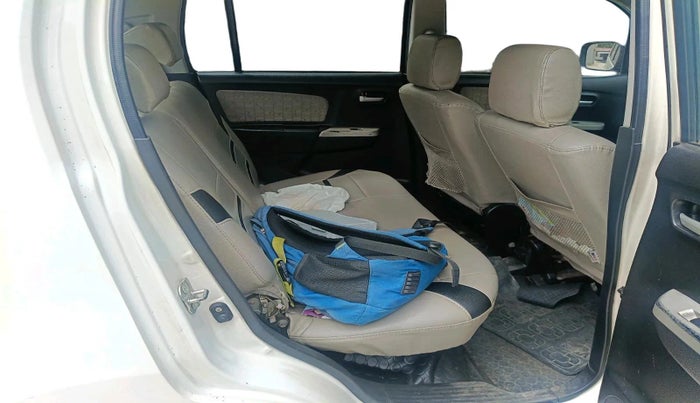 2016 Maruti Wagon R 1.0 VXI, Petrol, Manual, 1,82,312 km, interior