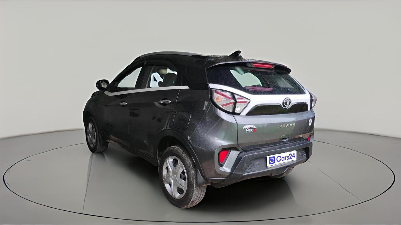 2022 Tata NEXON XM SUNROOF DIESEL, Diesel, Manual, 25,542 km, exterior
