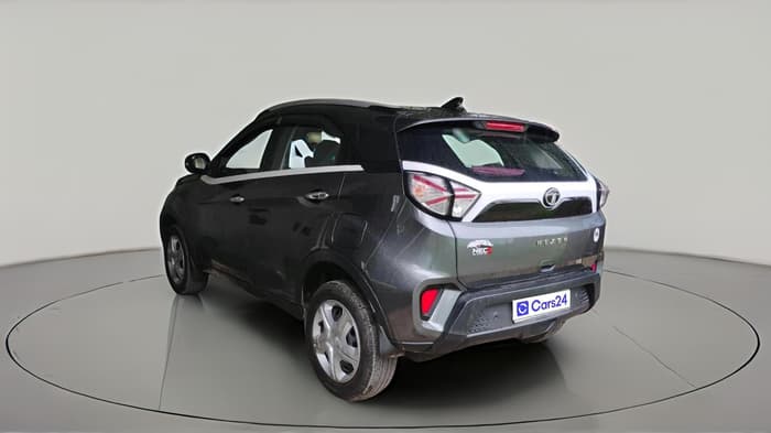 2022 Tata NEXON XM SUNROOF DIESEL, Diesel, Manual, 25,542 km, exterior