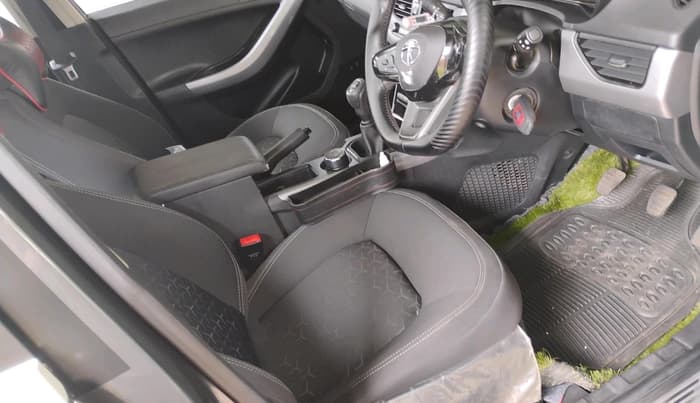 2022 Tata NEXON XM SUNROOF DIESEL, Diesel, Manual, 25,542 km, interior