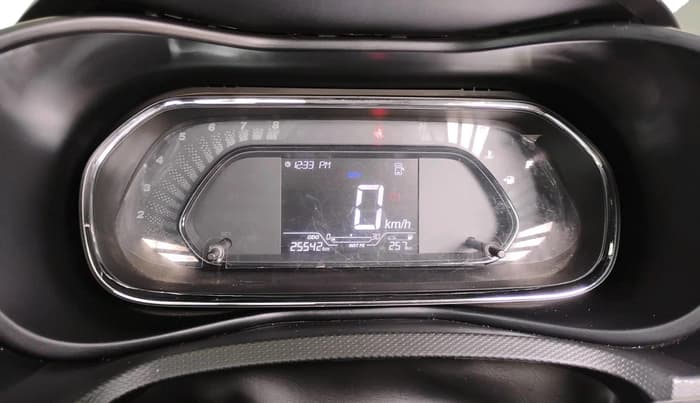 2022 Tata NEXON XM SUNROOF DIESEL, Diesel, Manual, 25,542 km, interior
