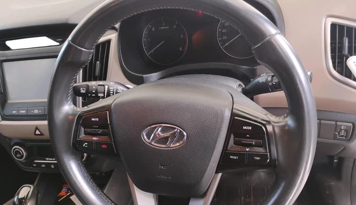 2017 Hyundai Creta SX PLUS AT 1.6 DIESEL, Diesel, Automatic, 1,00,369 km, interior