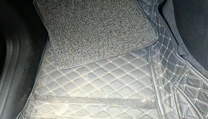 2022 Jeep Compass MODEL S (O) 1.4 PETROL DCT, Petrol, Automatic, 47,607 km, interior