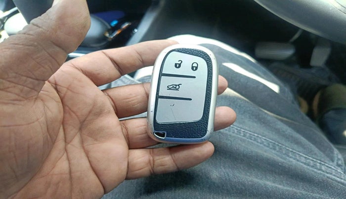 2022 Jeep Compass MODEL S (O) 1.4 PETROL DCT, Petrol, Automatic, 47,607 km, interior