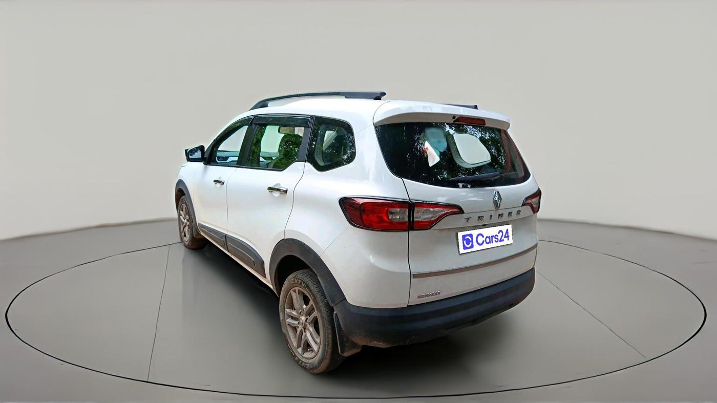2023 Renault TRIBER RXZ, Petrol, Manual, 30,864 km, exterior