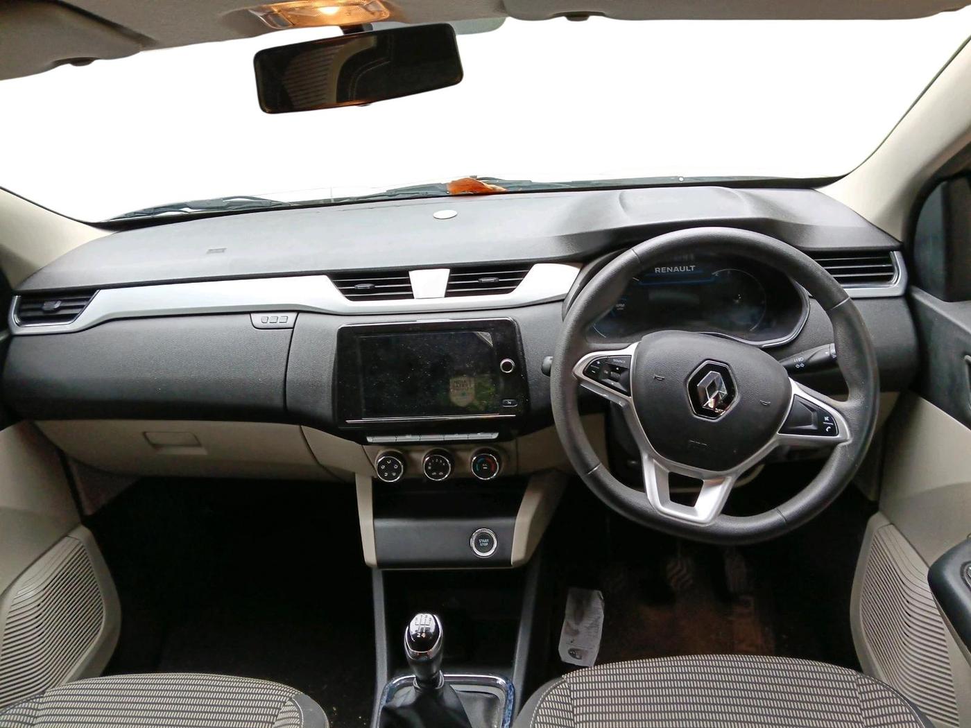2023 Renault TRIBER RXZ, Petrol, Manual, 30,864 km, interior