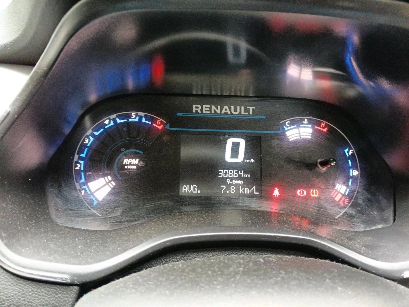 2023 Renault TRIBER RXZ, Petrol, Manual, 30,864 km, interior