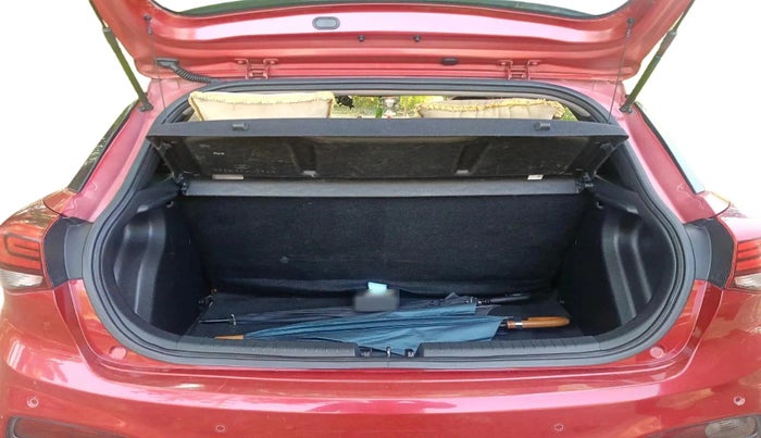 2020 Hyundai Elite i20 SPORTZ PLUS 1.2, Petrol, Manual, 31,321 km, exterior