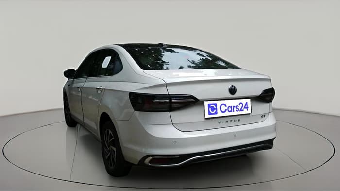 2025 Volkswagen VIRTUS TOPLINE TSI 1.0 AT, Petrol, Automatic, 12,069 km, exterior