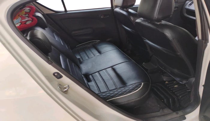 2015 Maruti Ritz ZXI, Petrol, Manual, 1,02,995 km, interior