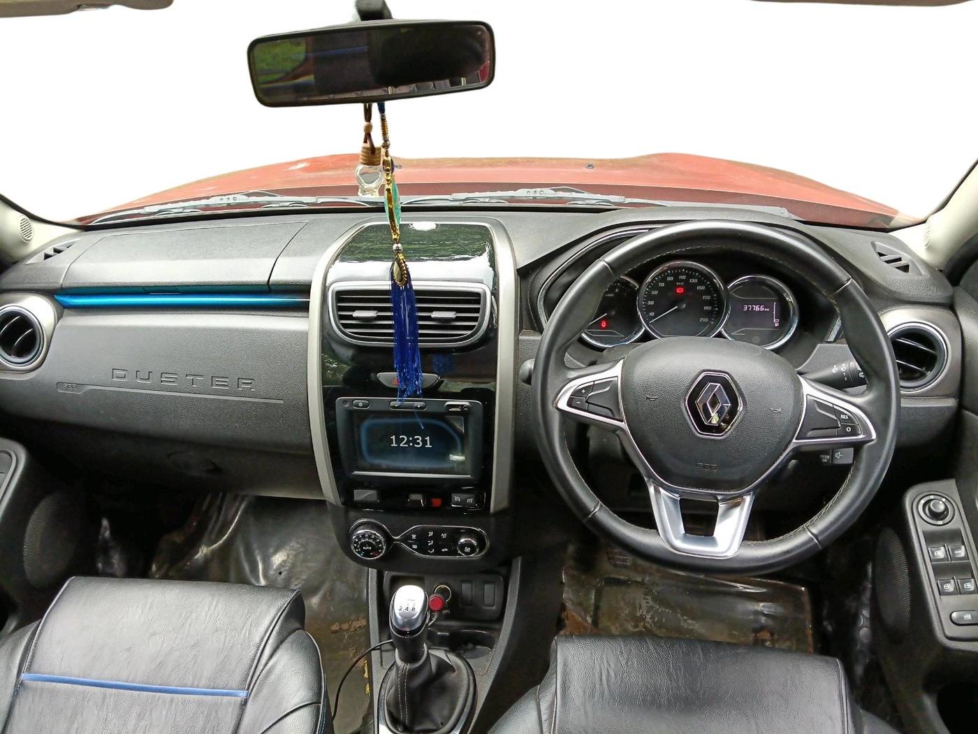 2020 Renault Duster RXZ 1.5 PETROL MT, Petrol, Manual, 37,766 km, interior