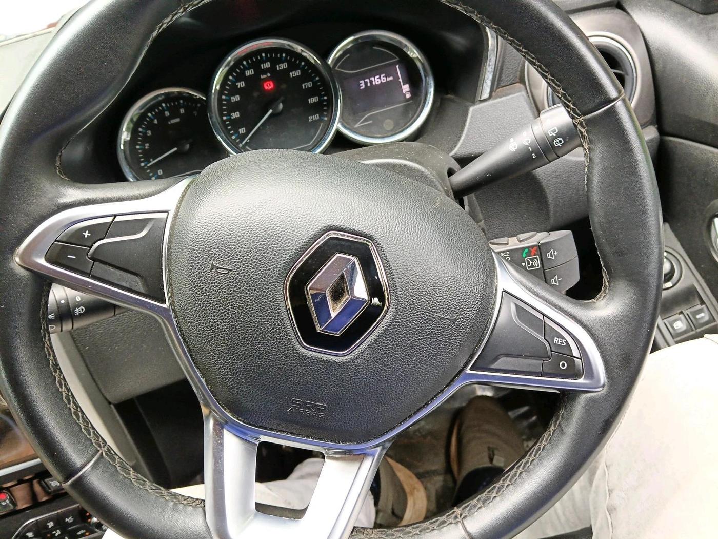 2020 Renault Duster RXZ 1.5 PETROL MT, Petrol, Manual, 37,766 km, interior