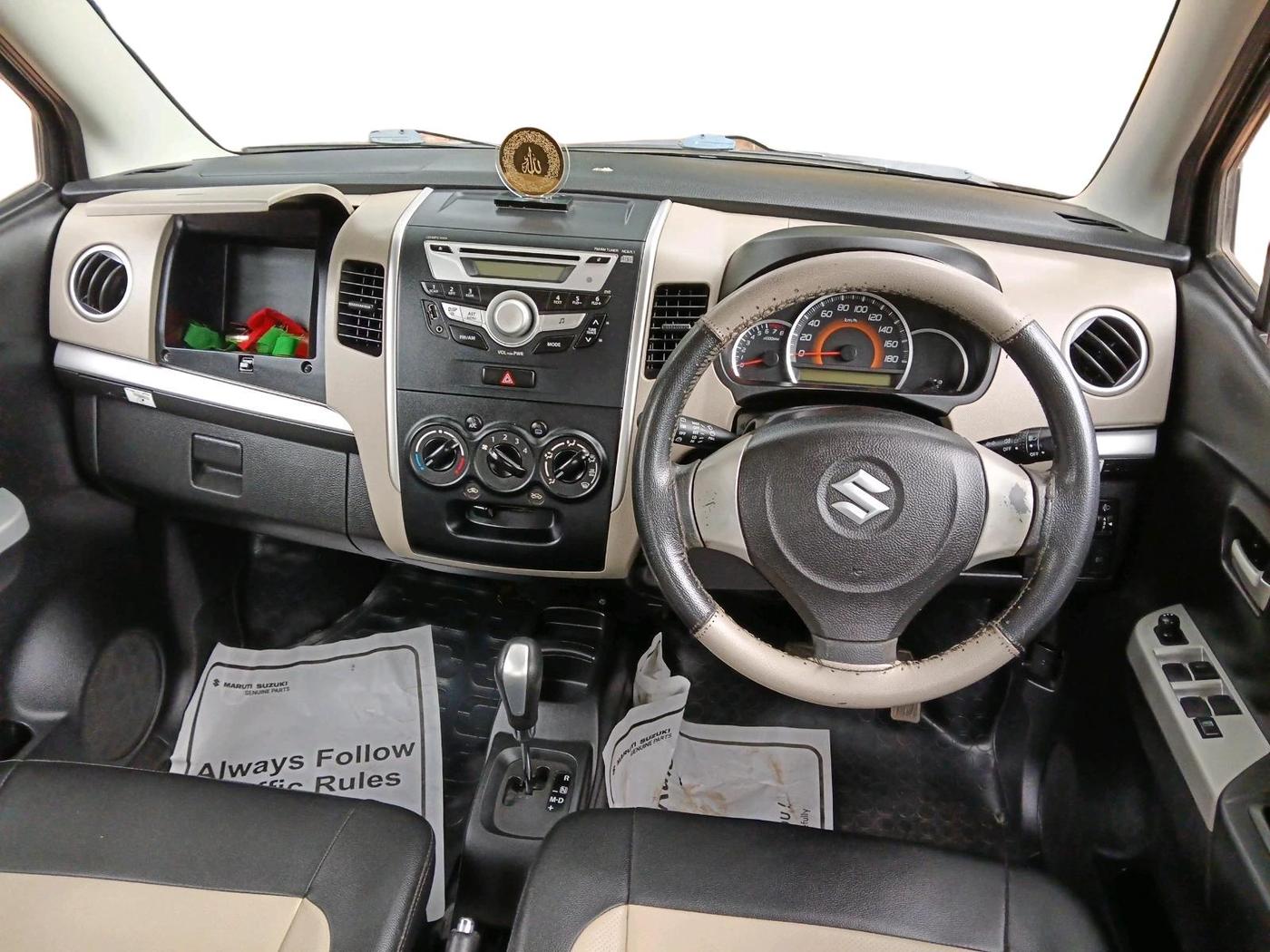 2016 Maruti Wagon R 1.0 VXI AMT, Petrol, Automatic, 45,298 km, interior