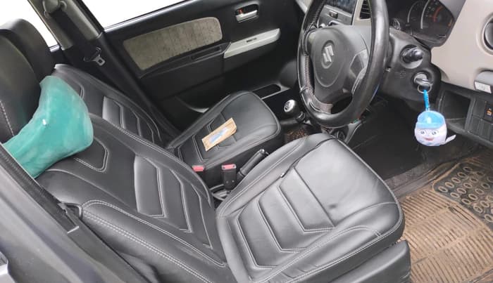 2014 Maruti Wagon R 1.0 VXI, Petrol, Manual, 72,495 km, interior
