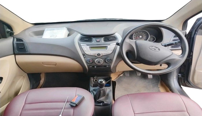 2017 Hyundai Eon MAGNA +, Petrol, Manual, 1,20,940 km, interior