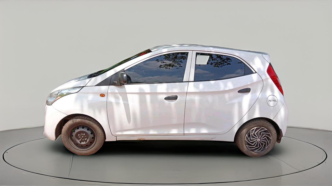 2018 Hyundai Eon ERA +, Petrol, Manual, 68,765 km, exterior