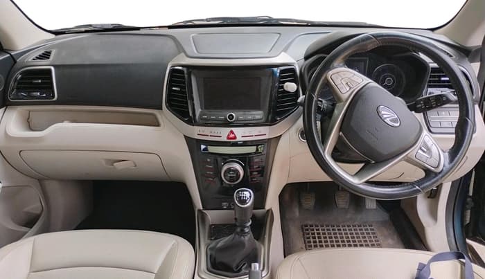 2019 Mahindra XUV300 W8 (O) 1.5 DIESEL, Diesel, Manual, 1,16,844 km, interior