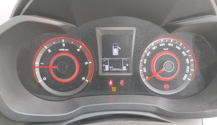 2019 Mahindra XUV300 W8 (O) 1.5 DIESEL, Diesel, Manual, 1,16,844 km, interior