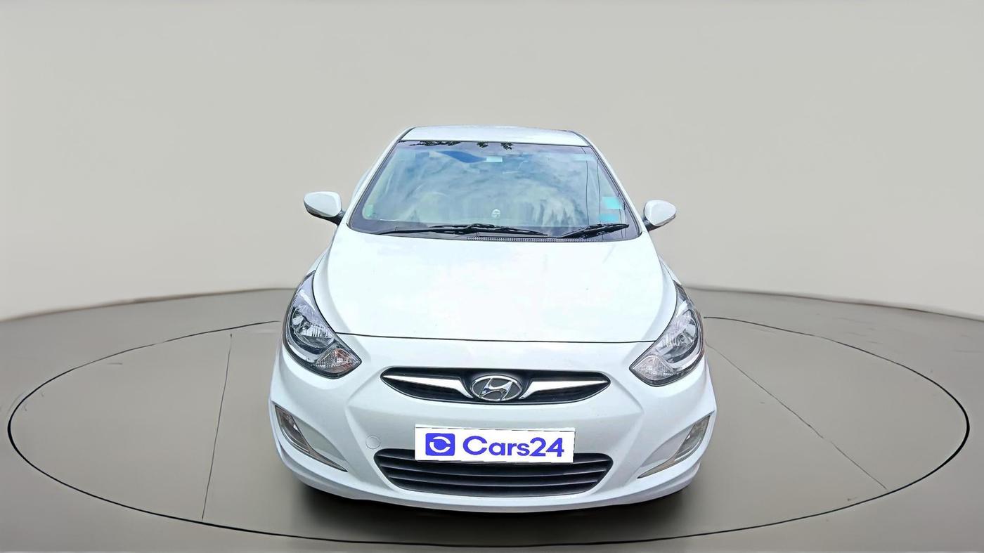 2013 Hyundai Verna FLUIDIC 1.6 CRDI SX, Diesel, Manual, 1,43,439 km, exterior