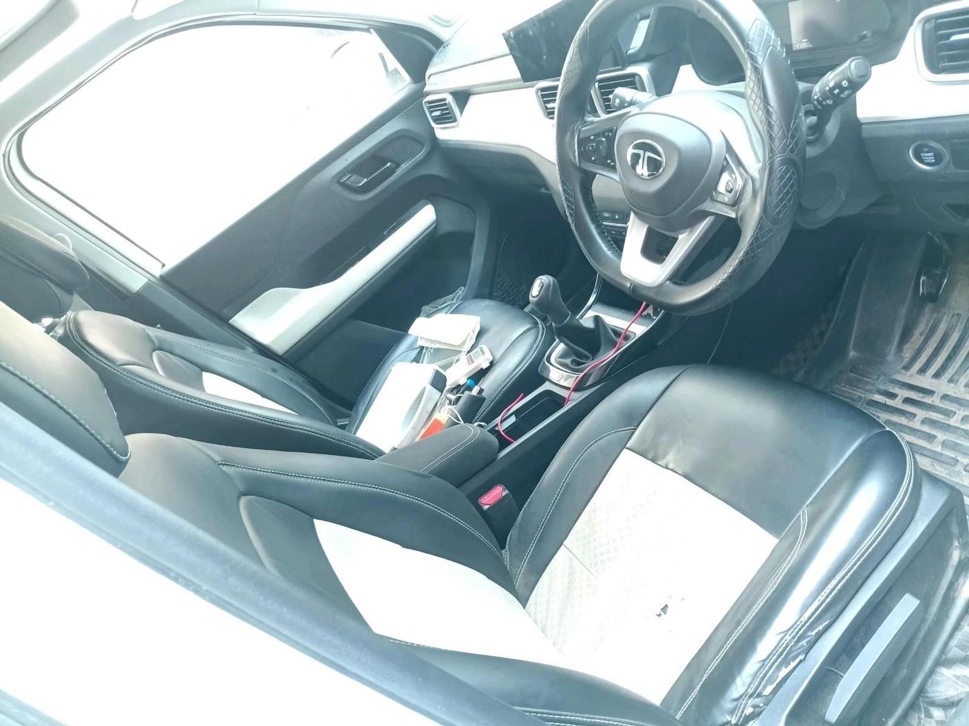 2024 Tata PUNCH Accomplished Plus (S) iCNG, CNG, Manual, 51,984 km, interior