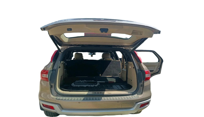 2019 Ford Endeavour TITANIUM PLUS 3.2 4X4 AT SUNROOF, Diesel, Automatic, 79,904 km, exterior