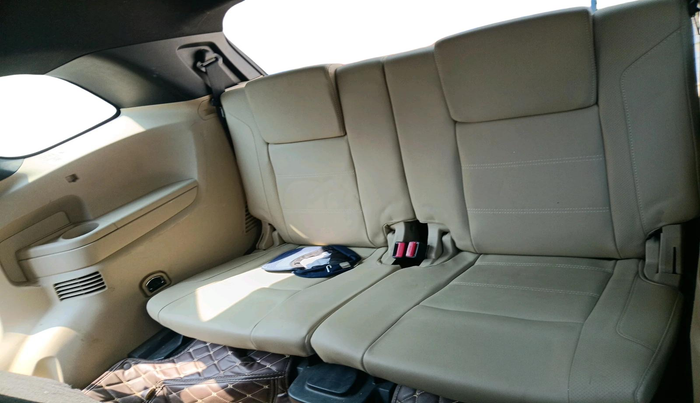2019 Ford Endeavour TITANIUM PLUS 3.2 4X4 AT SUNROOF, Diesel, Automatic, 79,904 km, interior