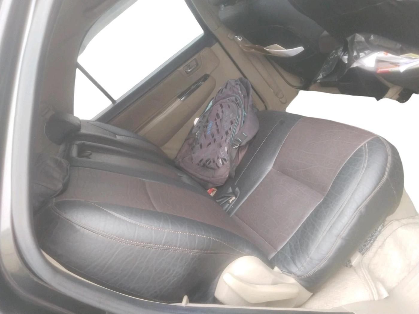 2014 Toyota Fortuner 3.0 4X2 MT, Diesel, Manual, 2,01,441 km, interior