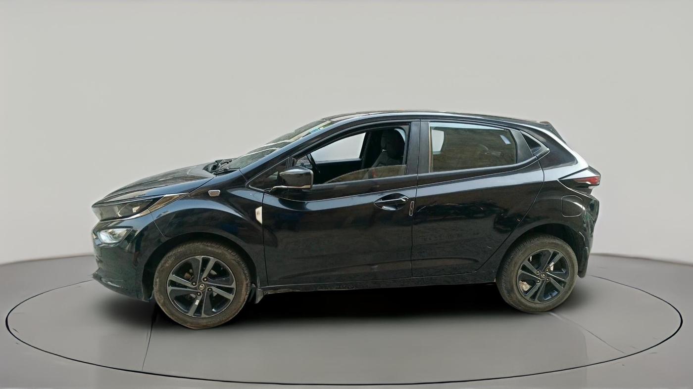2022 Tata ALTROZ XZ PLUS PETROL DARK EDITION, Petrol, Manual, 21,402 km, exterior
