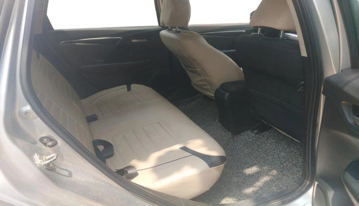 2017 Honda WR-V 1.5L I-DTEC VX MT, Diesel, Manual, 1,23,908 km, interior