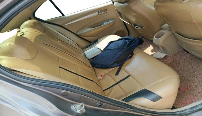 2011 Honda City 1.5L I-VTEC V MT, Petrol, Manual, 2,25,631 km, interior