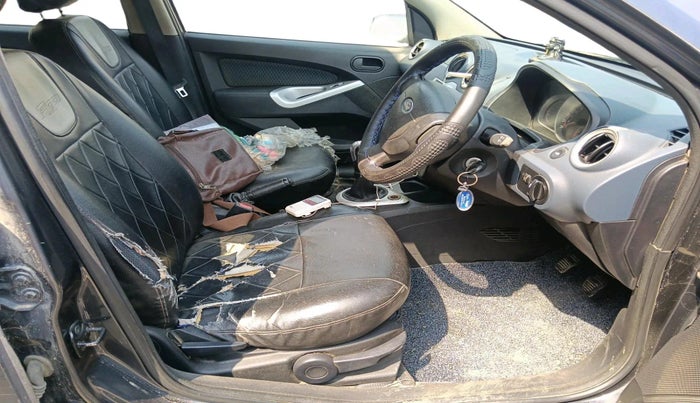 2014 Ford Figo TITANIUM 1.4 DIESEL, Diesel, Manual, 92,864 km, interior