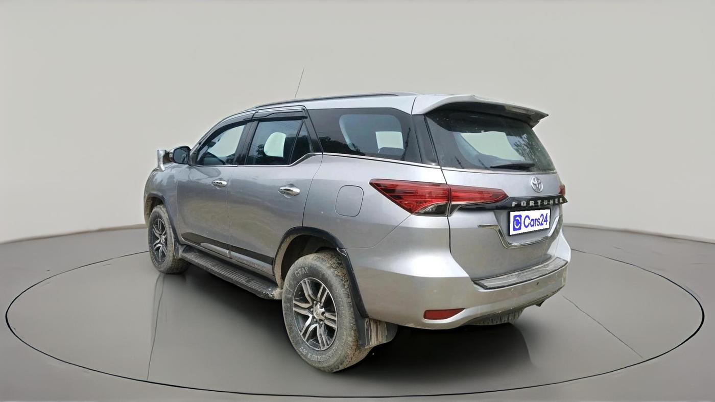 2018 Toyota Fortuner 2.8 4X2 AT, Diesel, Automatic, 78,905 km, exterior
