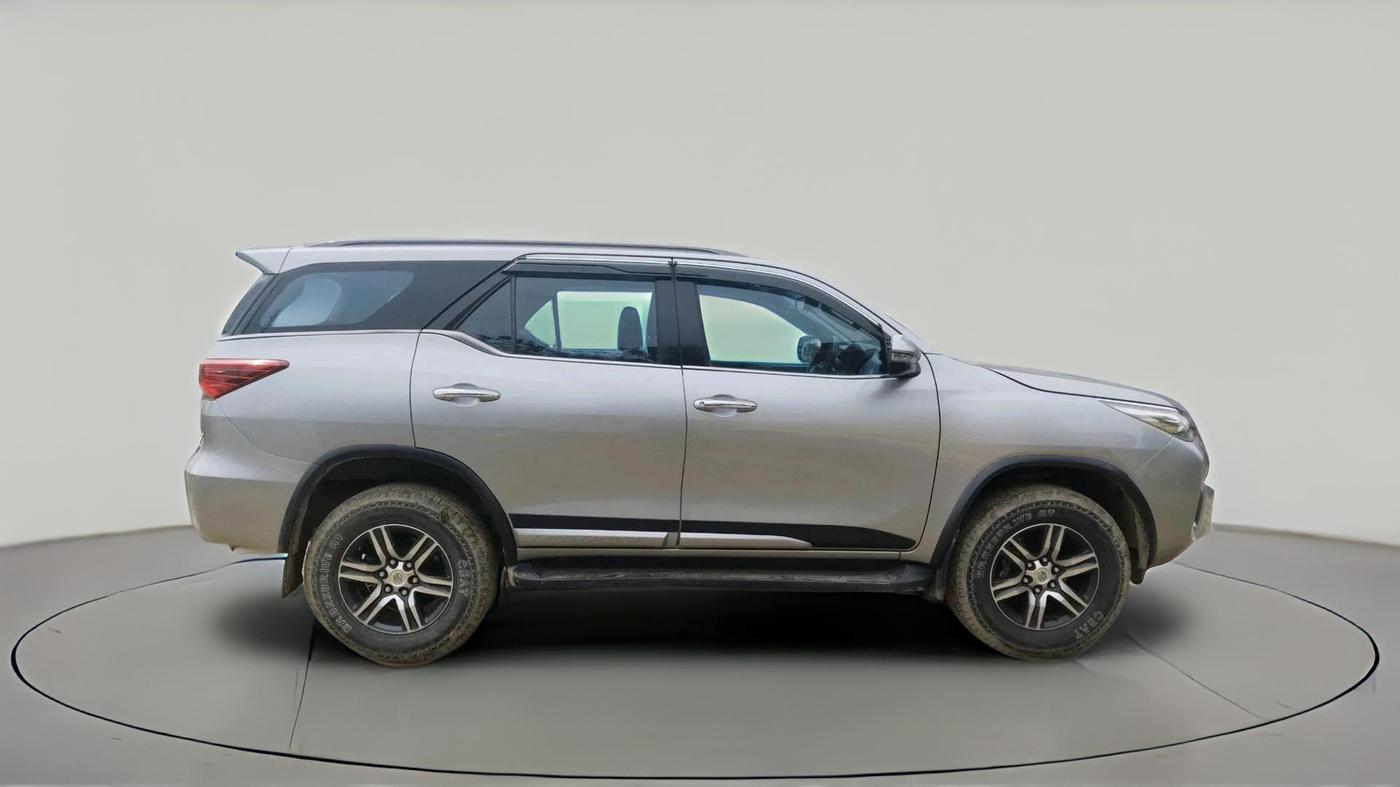 2018 Toyota Fortuner 2.8 4X2 AT, Diesel, Automatic, 78,905 km, exterior