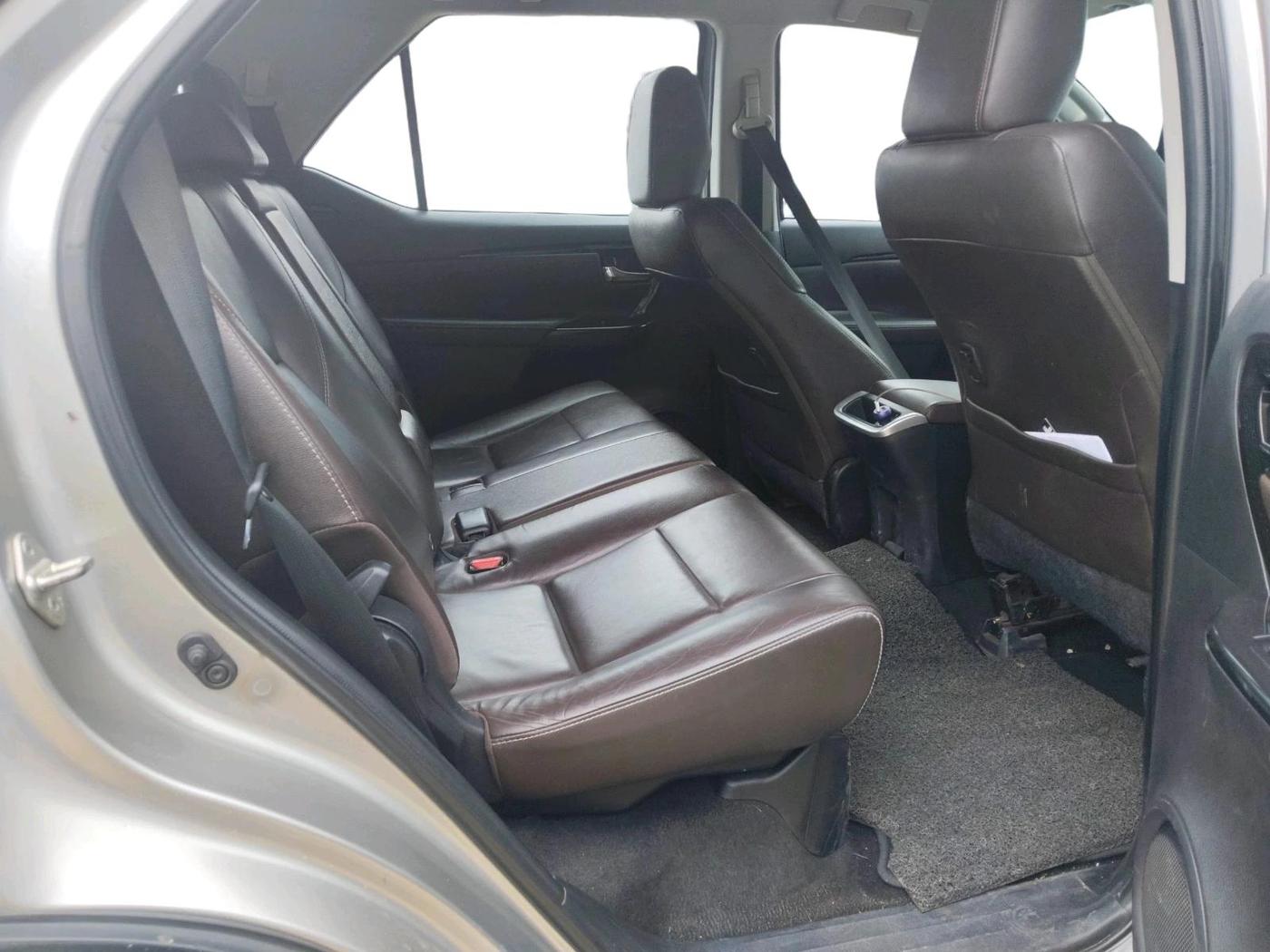 2018 Toyota Fortuner 2.8 4X2 AT, Diesel, Automatic, 78,905 km, interior
