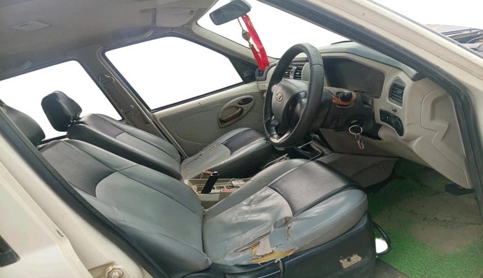 2015 Mahindra Scorpio S2, Diesel, Manual, 2,27,073 km, interior