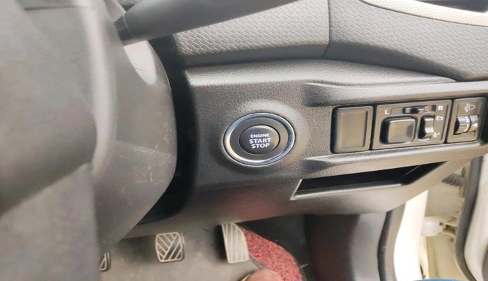 2022 Maruti Vitara Brezza VXI, Petrol, Manual, 48,000 km, interior