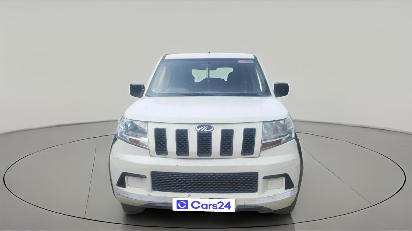 2019 Mahindra TUV 300 PLUS P4, Diesel, Manual, 1,03,040 km, exterior