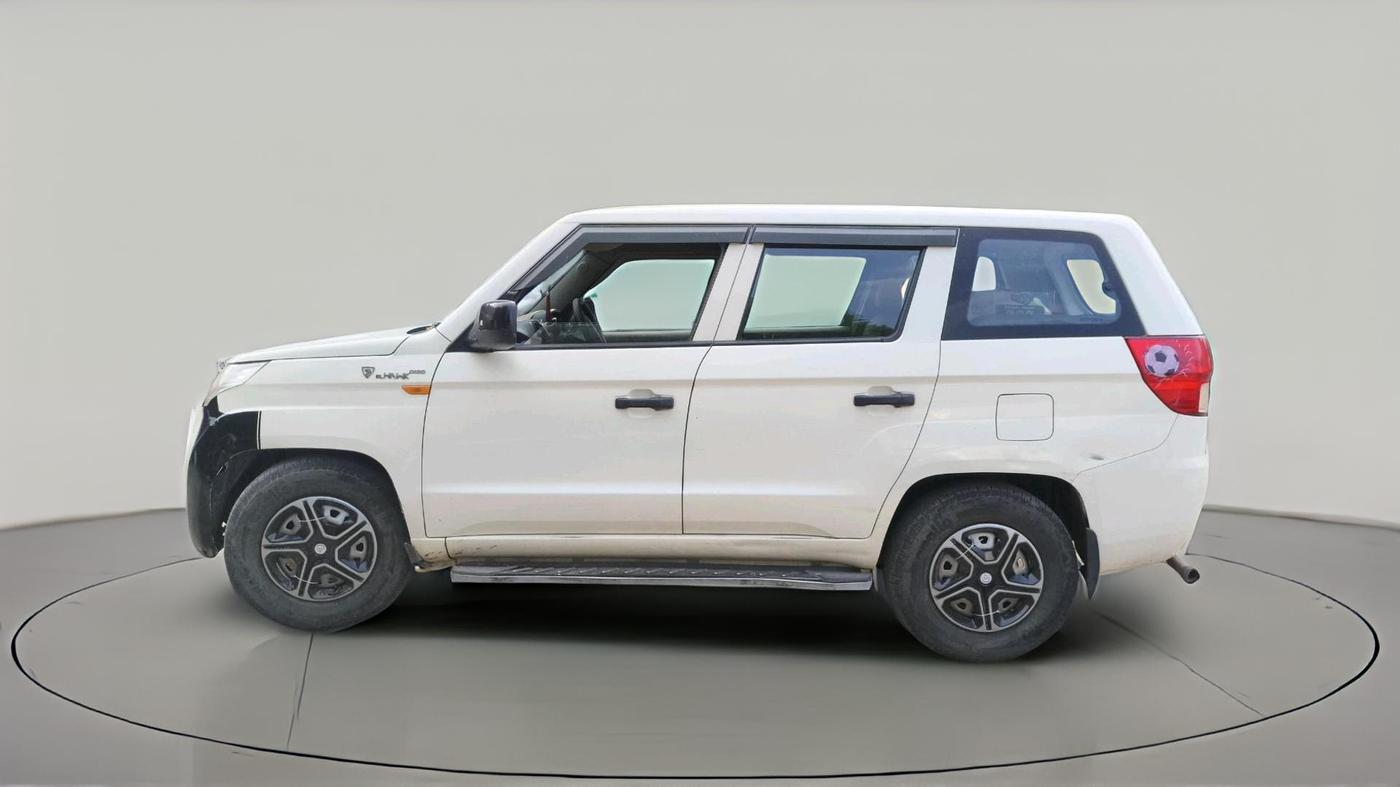 2019 Mahindra TUV 300 PLUS P4, Diesel, Manual, 1,03,040 km, exterior