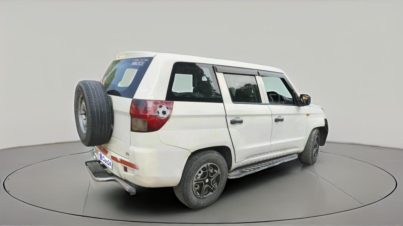 2019 Mahindra TUV 300 PLUS P4, Diesel, Manual, 1,03,040 km, exterior