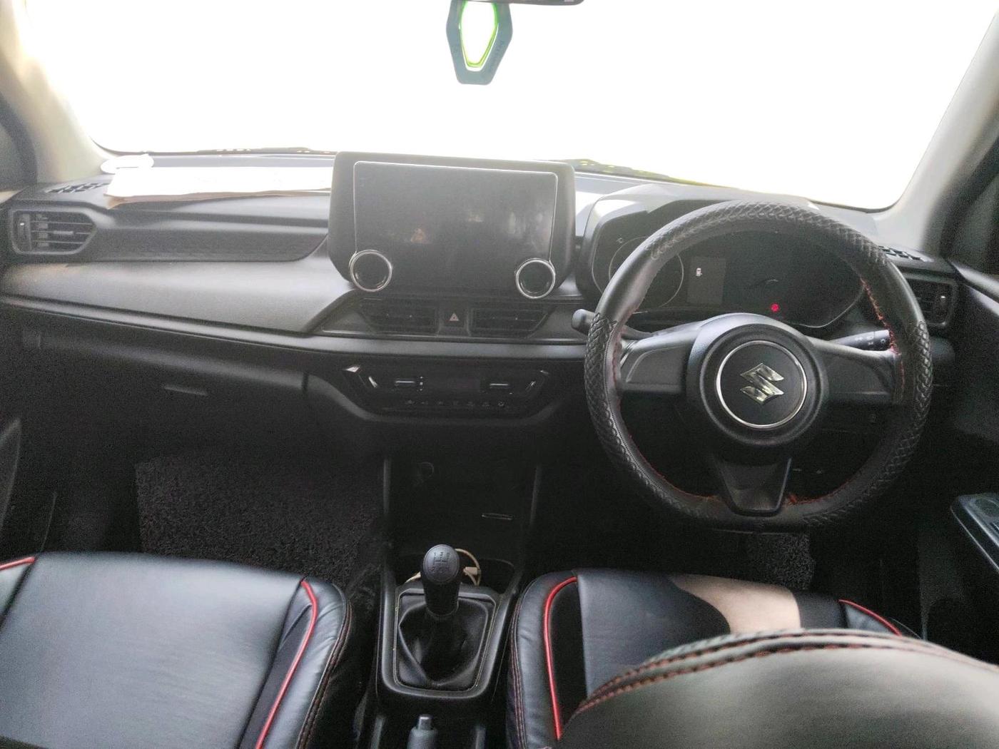2025 Maruti Swift LXi, Petrol, Manual, 13,651 km, interior